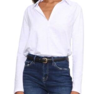 Cillian long sleeve slub knit pullover.